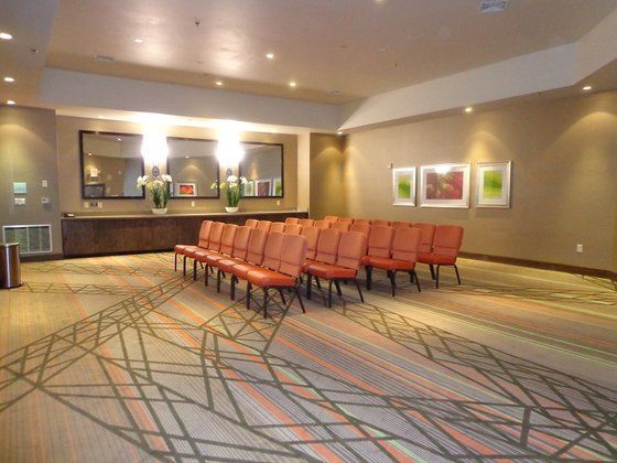 Holiday Inn Express Frisco Legacy Park Area, An Ihg Hotel Kinh doanh bức ảnh